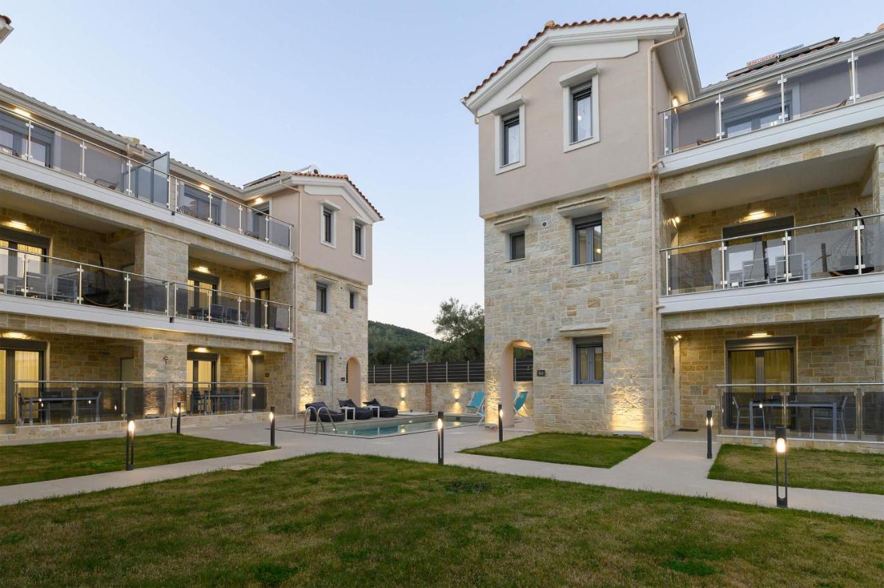 Momento luxury apartments Nikiana Extérieur photo