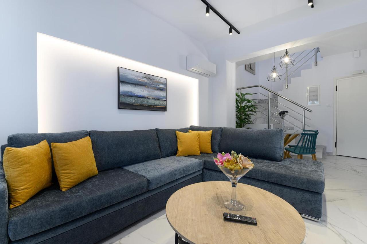 Momento luxury apartments Nikiana Extérieur photo