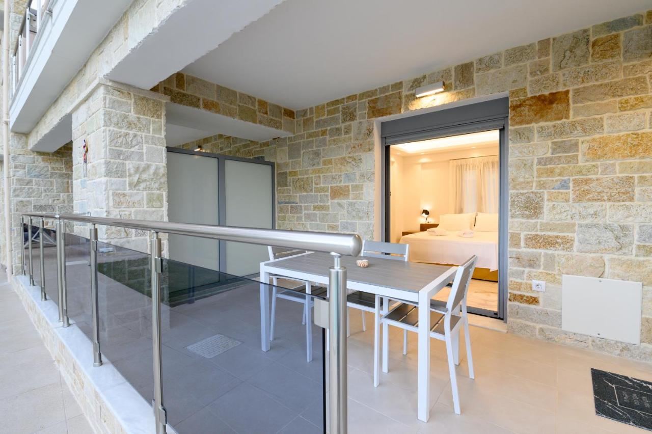 Momento luxury apartments Nikiana Extérieur photo