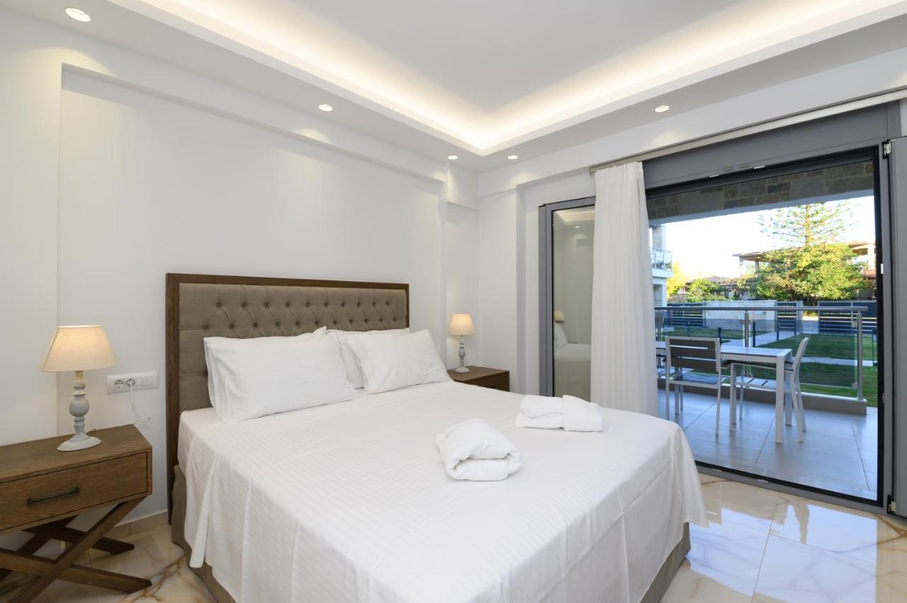 Momento luxury apartments Nikiana Extérieur photo