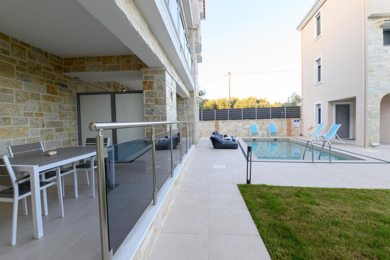 Momento luxury apartments Nikiana Extérieur photo